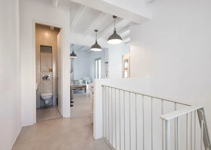 Asimi House Tatil Evi *