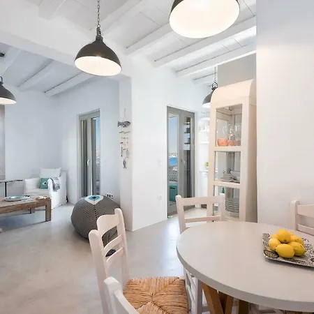 Semesterbostad Asimi House Naousa